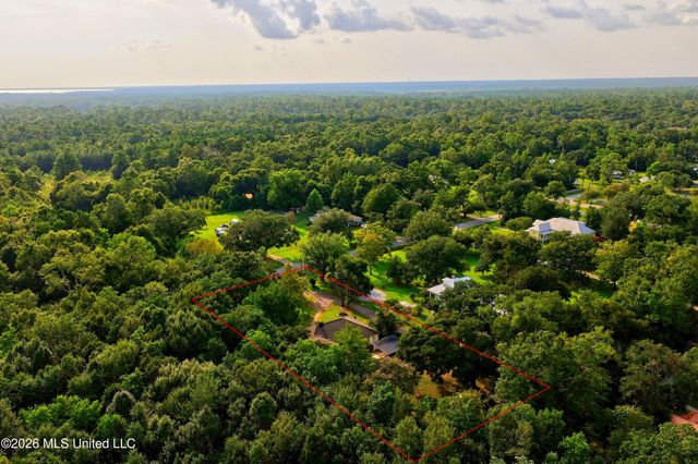 5068 Menge Avenue, Pass Christian, MS 39571