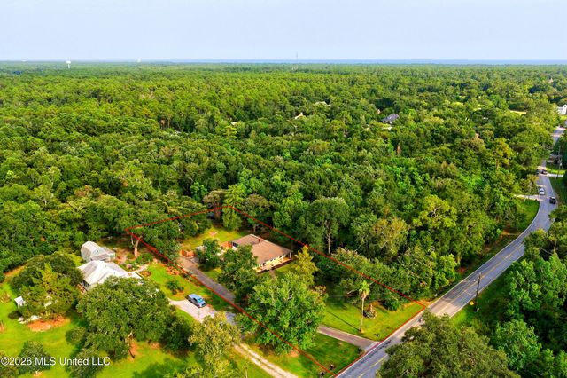 5068 Menge Avenue, Pass Christian, MS 39571