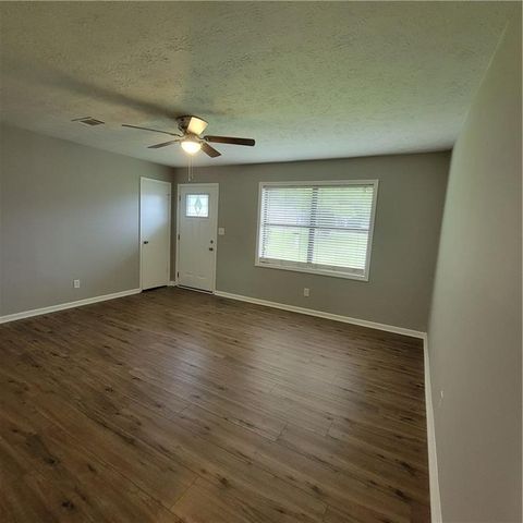 77 Pierce Road, Hiram, GA 30141