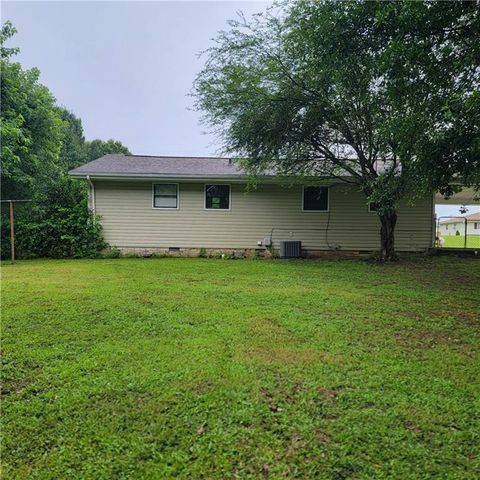 77 Pierce Road, Hiram, GA 30141