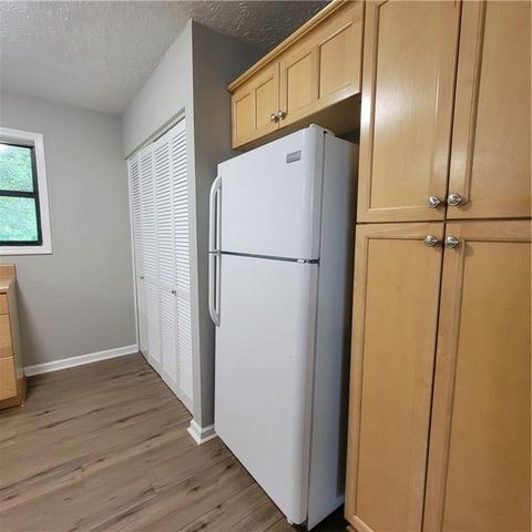 77 Pierce Road, Hiram, GA 30141