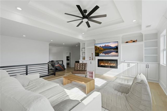 3420 Old Oaks Road, Buford, GA 30519