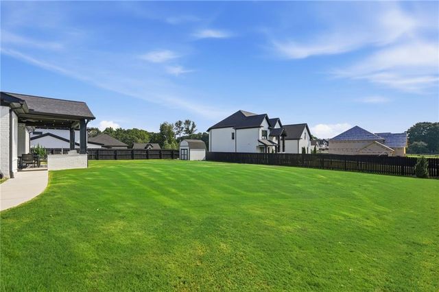 3420 Old Oaks Road, Buford, GA 30519