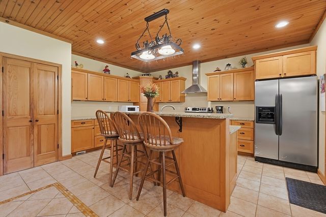 38 Orchard, Blackstone, MA 01504