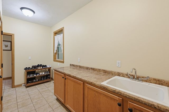 38 Orchard, Blackstone, MA 01504