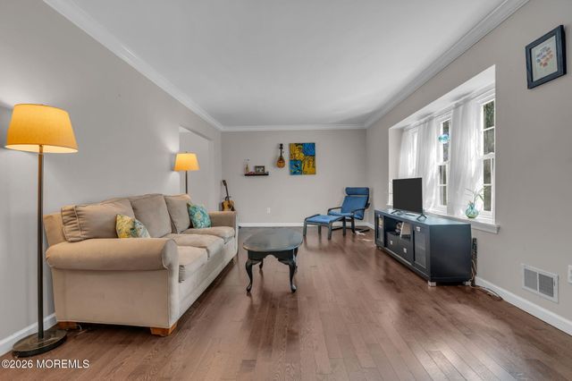 11 Partree Road, Jackson, NJ 08527