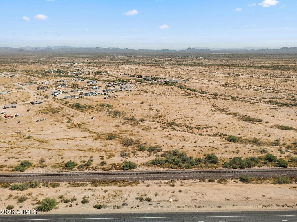 32020 N 213TH Avenue -, Wittmann, AZ 85361 — photo 2