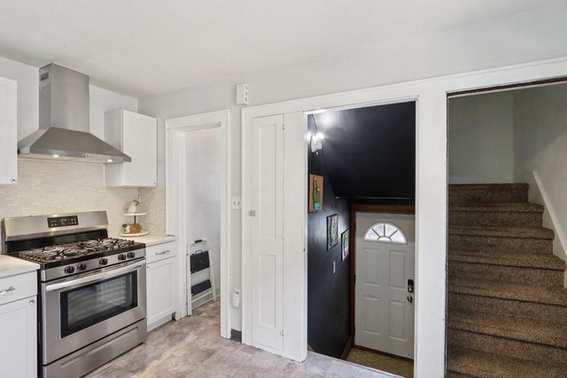 3317 S 6th STREET, Milwaukee, WI 53215