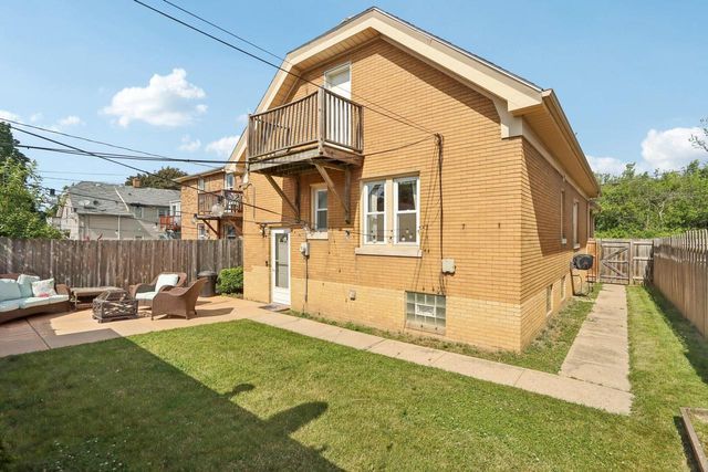 3317 S 6th STREET, Milwaukee, WI 53215