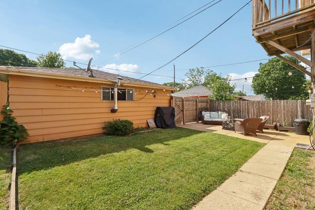 3317 S 6th STREET, Milwaukee, WI 53215