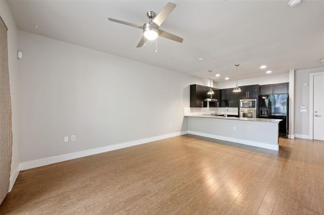 2804 Treble LN 902, Austin, TX 78704
