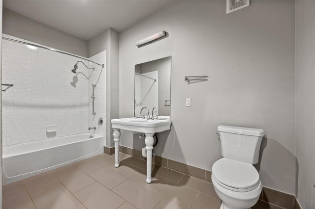 2804 Treble LN 902, Austin, TX 78704