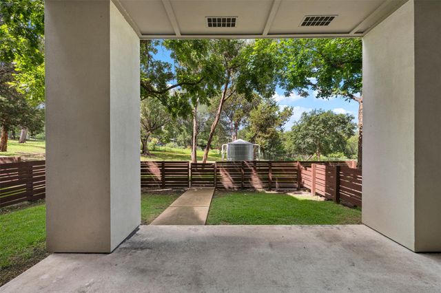 2804 Treble LN 902, Austin, TX 78704