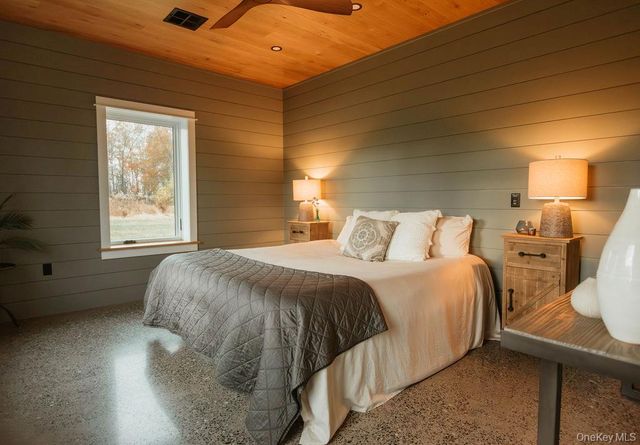 1248 Albany Post Road, Gardiner, NY 12525