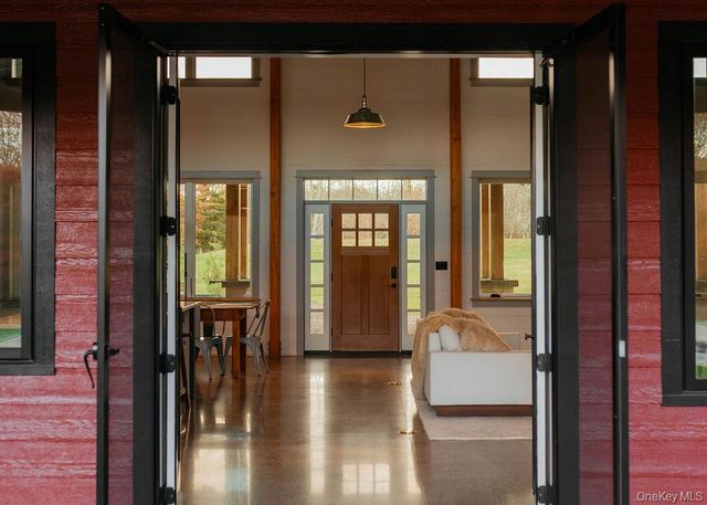 1248 Albany Post Road, Gardiner, NY 12525