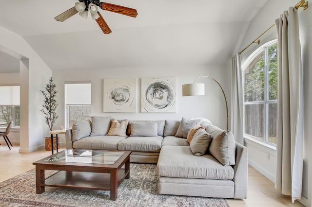 8109 Campeche Bay PL, Round Rock, TX 78681