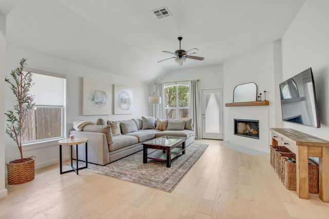 8109 Campeche Bay PL, Round Rock, TX 78681