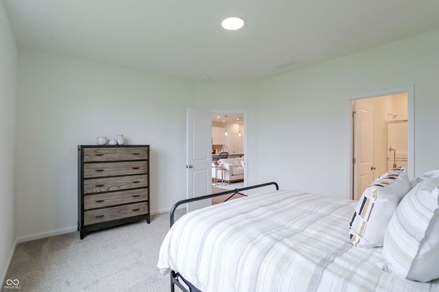2038 Frost Line Lane, Greenfield, IN 46140