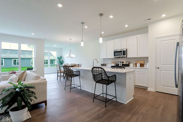 2038 Frost Line Lane, Greenfield, IN 46140