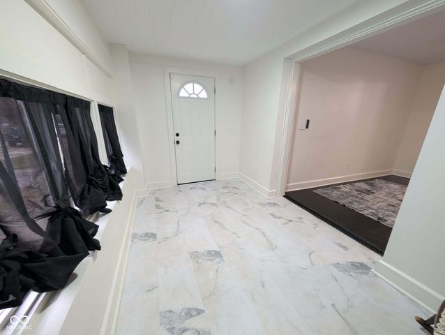 1338 S 20th Street, Terre Haute, IN 47803