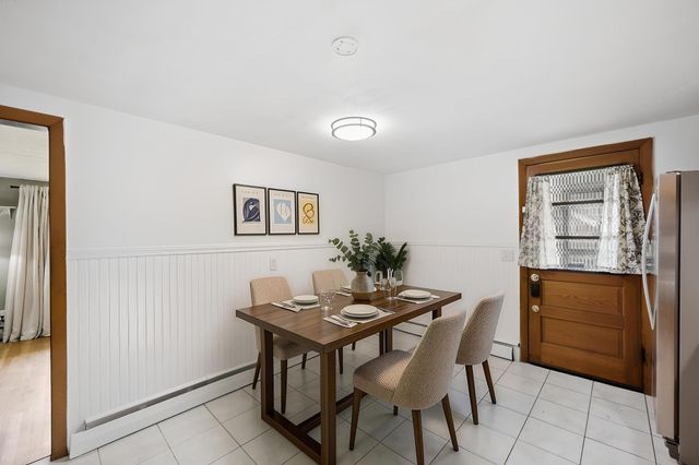 59 Washington Ave, South Hadley, MA 01075