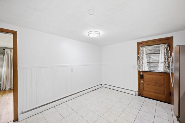 59 Washington Ave, South Hadley, MA 01075
