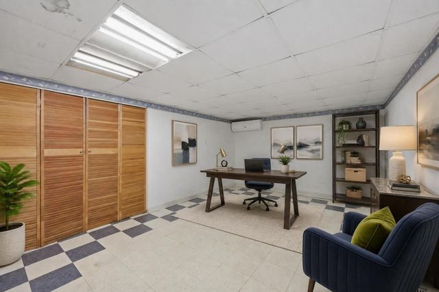 59 Washington Ave, South Hadley, MA 01075