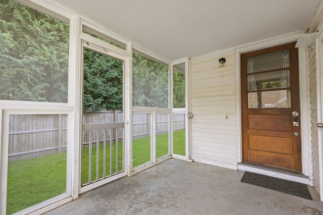 59 Washington Ave, South Hadley, MA 01075