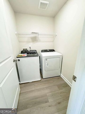 4264 Holland Grove R, Lawrenceville, GA 30044