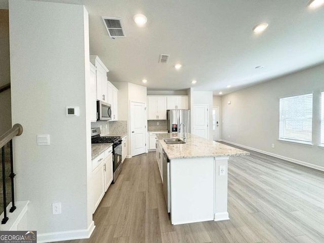 4264 Holland Grove R, Lawrenceville, GA 30044