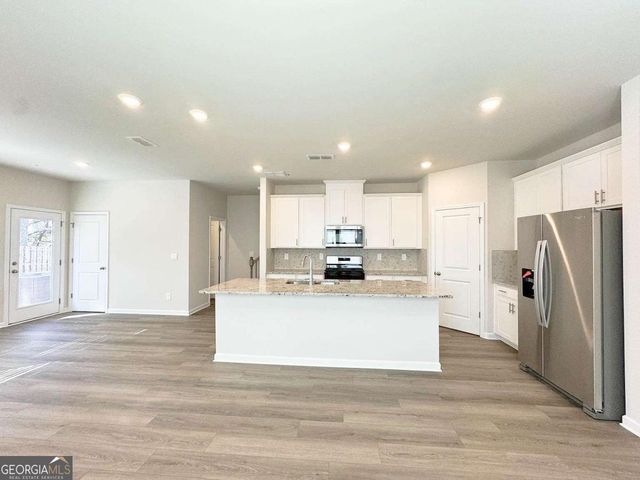 4264 Holland Grove R, Lawrenceville, GA 30044