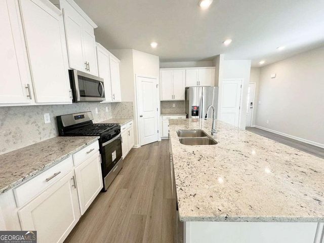 4264 Holland Grove R, Lawrenceville, GA 30044