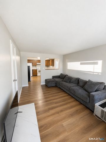 52 Button Street, New Haven, CT 06519