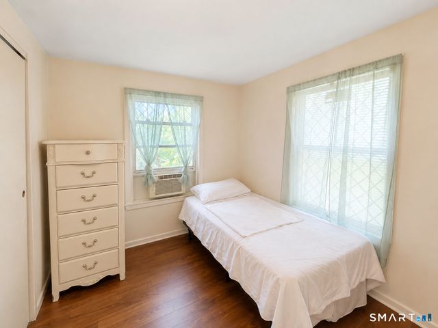 52 Button Street, New Haven, CT 06519