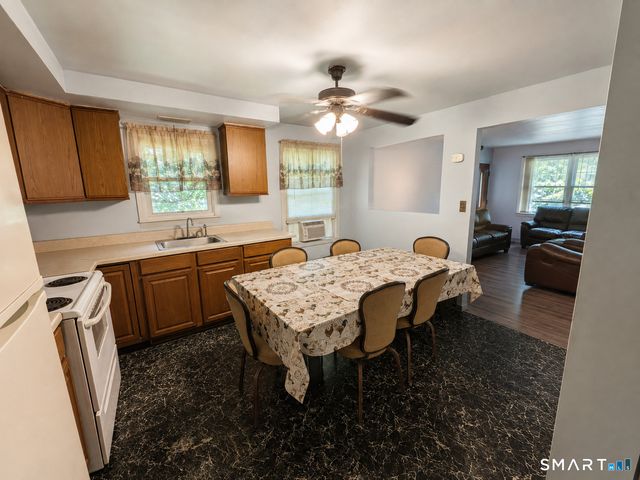 52 Button Street, New Haven, CT 06519