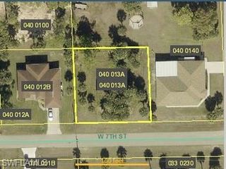 202 7th ST, Lehigh Acres, FL 33972