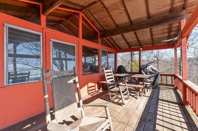 7860 Aunt Helen Rd, Silver Point, TN 38582