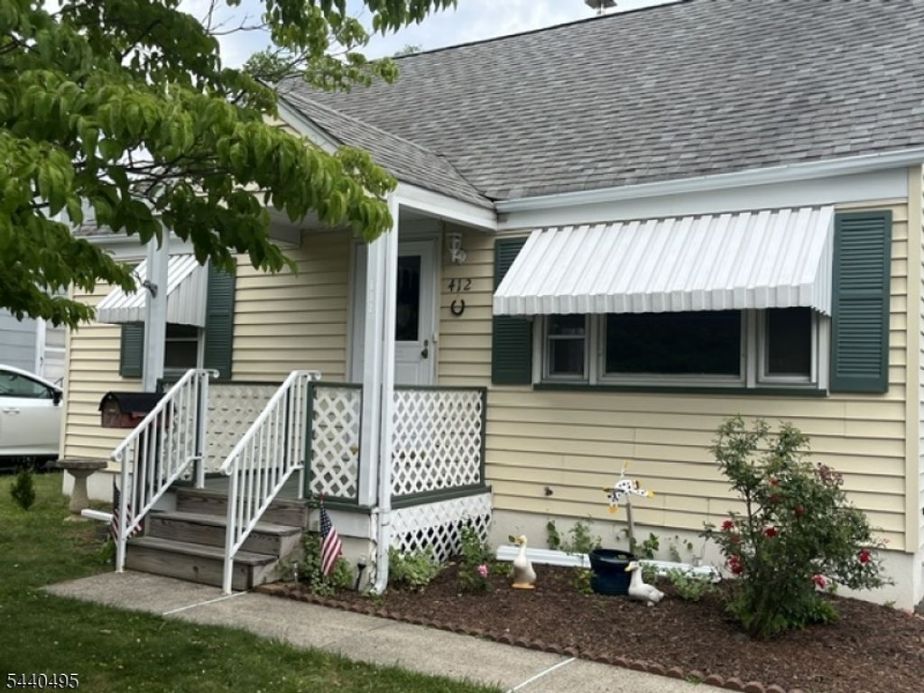 412 2Nd St, Middlesex Boro, NJ 08846