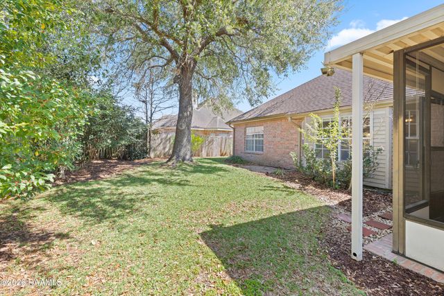 202 Ashland Park Drive, Lafayette, LA 70508