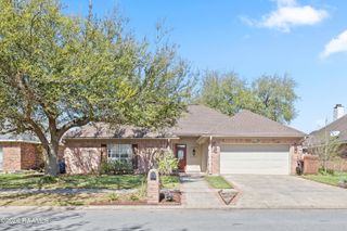 202 Ashland Park Drive, Lafayette, LA 70508