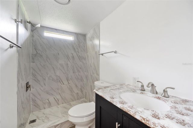 4129 WOODSRIDGE DRIVE, Polk City, FL 33868