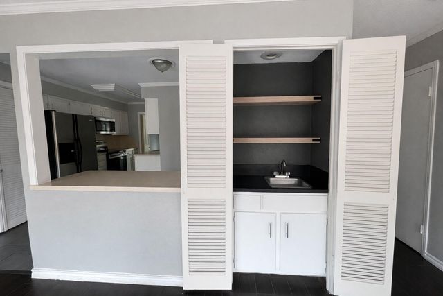 5801 Lumberdale Road 165, Houston, TX 77092