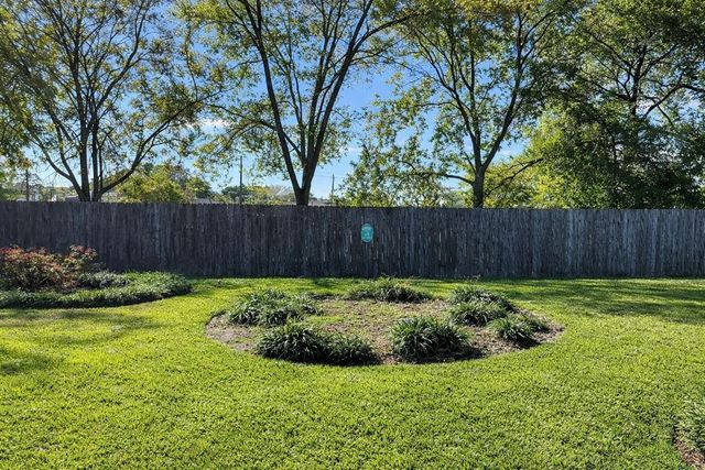 5801 Lumberdale Road 165, Houston, TX 77092