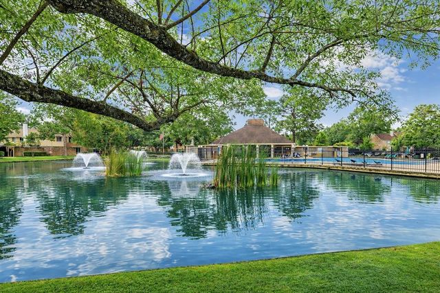 5801 Lumberdale Road 165, Houston, TX 77092