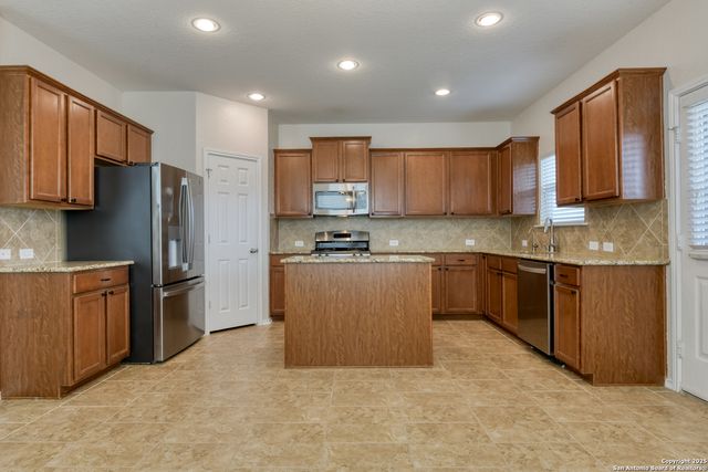 116 Summer Tanager, San Antonio, TX 78253