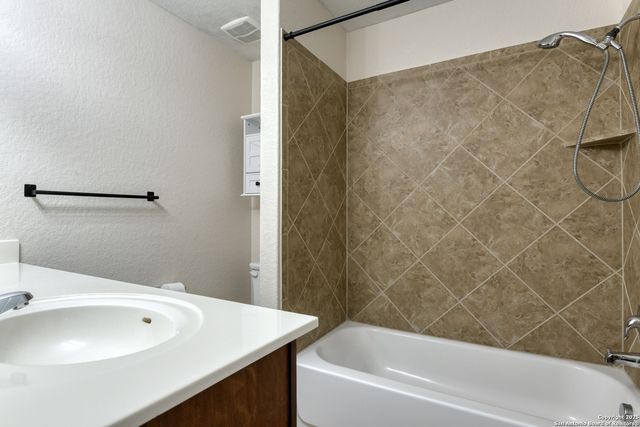 116 Summer Tanager, San Antonio, TX 78253