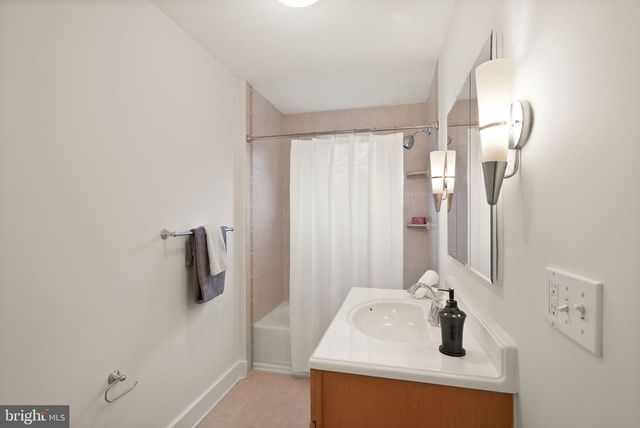 6523 79TH PL, Cabin John, MD 20818