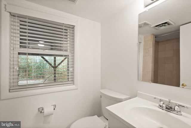 6523 79TH PL, Cabin John, MD 20818