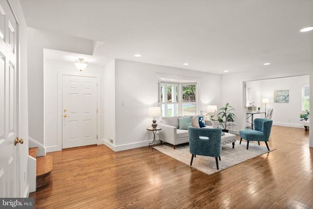 6523 79TH PL, Cabin John, MD 20818