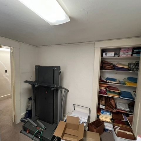 61 Academy St, Fitchburg, MA 01420